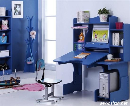 藍色兒童房書桌