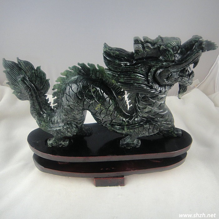 玉龍擺件斬斷男人桃花運(yùn)